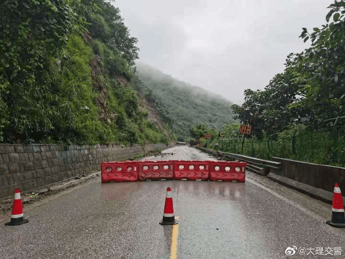 板石沟村交通动态更新